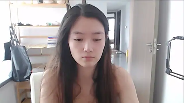 XXX chat uživo modela Mimi-cnbaby