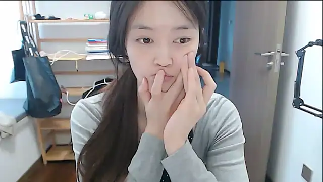 Mimi-cnbaby 라이브 XXX 채팅