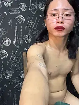 YourHotMenxie18 webkamerás műsora
