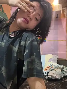 YourHotMenxie18 webkamerás műsora