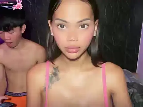 عرض كام ur_holly_lexie
