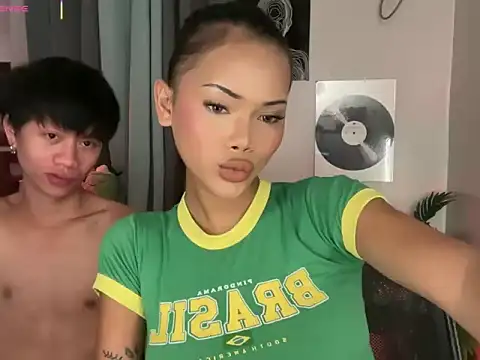 ur_holly_lexie Pertunjukan Webcam