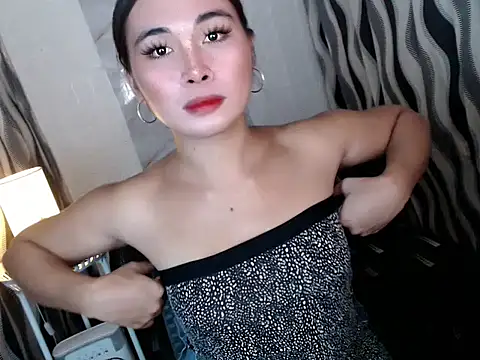 Sexyhot_chloe 在線直播表演