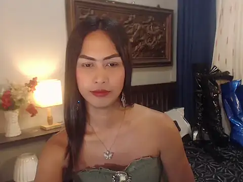 Nathalieheartt 웹캠 쇼