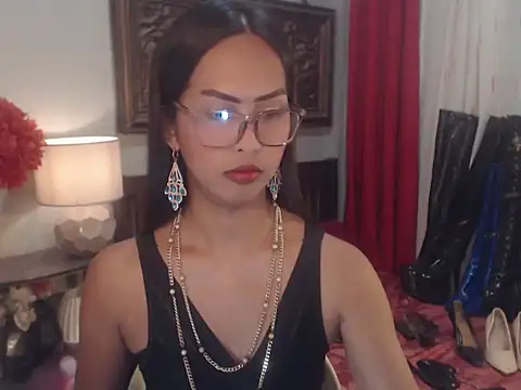Nathalieheartt – webcam-show