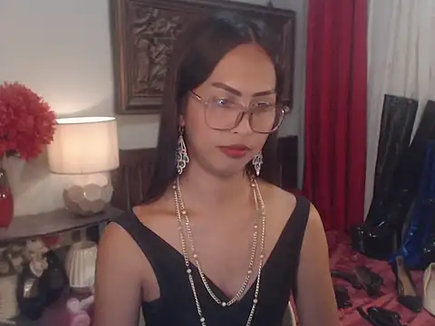 Nathalieheartt: вебкам-шоу
