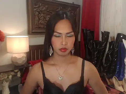 Nathalieheartt 网络视讯表演