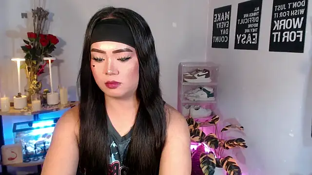 YourSweet-mich's Webcam Show