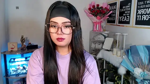 Show modela YourSweet-mich na web-kameri