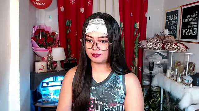 YourSweet-mich Show in webcam