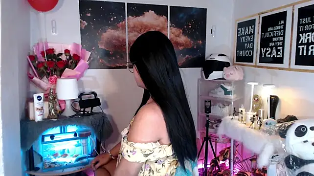 Show modela YourSweet-mich na web-kameri