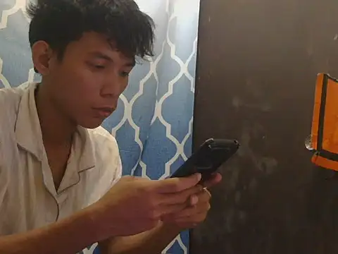 Asiancockinsan Pertunjukan Webcam