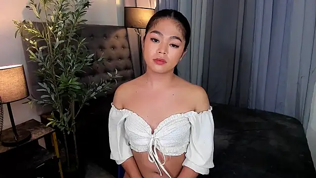 AsianHugecockAnna 웹캠 쇼
