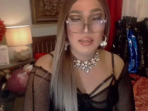 Show modela SamanthaAlmazora na web-kameri