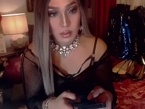 SamanthaAlmazoran Webbikameraesitys