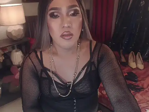 SamanthaAlmazoran Webbikameraesitys