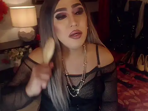 SamanthaAlmazoraのウェブカメラショー