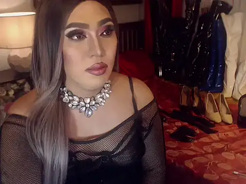 הופעת וובקאם של SamanthaAlmazora
