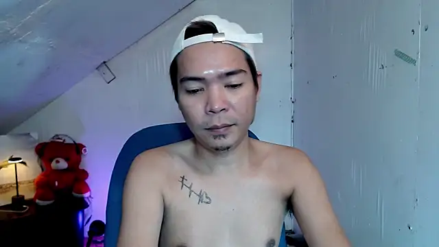 MANIACasianX Webcamshow