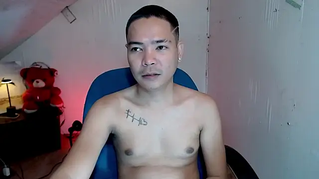 Pertunjukan Kamera Web MANIACasianX