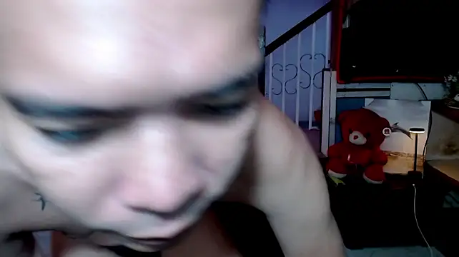 MANIACasianX Pertunjukan Webcam