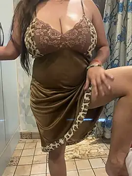 prisha944 Adlı Modelin Canlı XXX Sohbeti