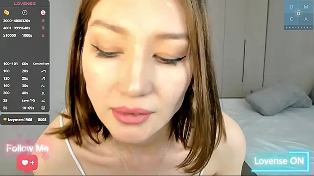 MinaDiamondd Chat XXX in diretta