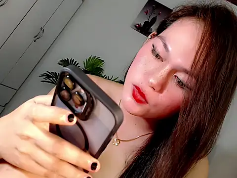 Miss_twinny21n Webbikameraesitys
