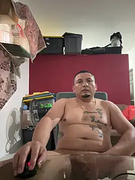 Benjacabo's Live XXX Chat