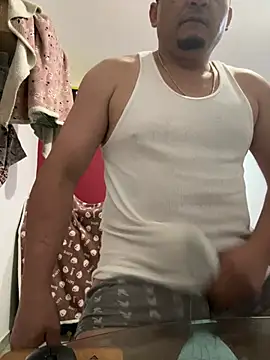 Chat +18 de Benjacabo ao vivo
