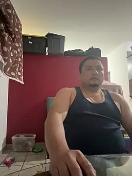 Benjacabo's Live XXX Chat
