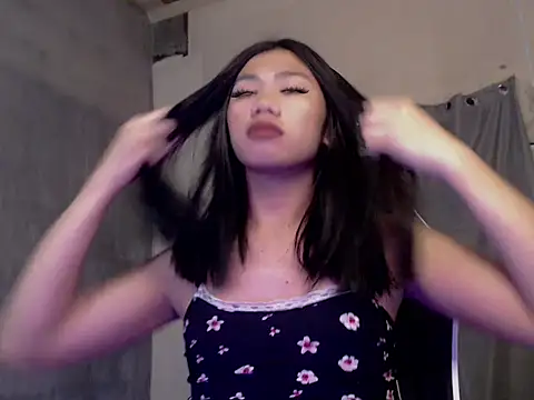 KathRouge 网络视讯表演