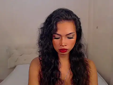 Chatroom XXX en direct de KathRouge