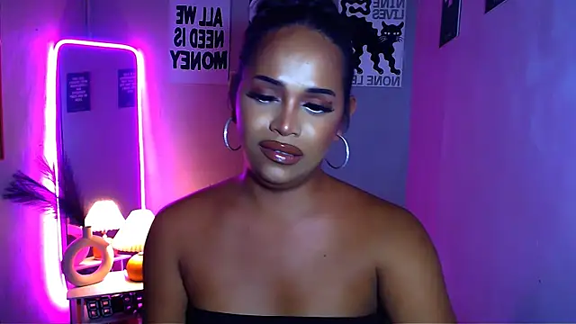 Lorainnelustts Webcam show