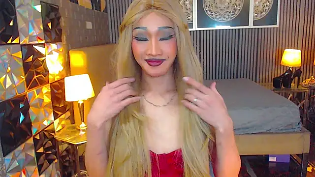 lhexiecollins Show in webcam