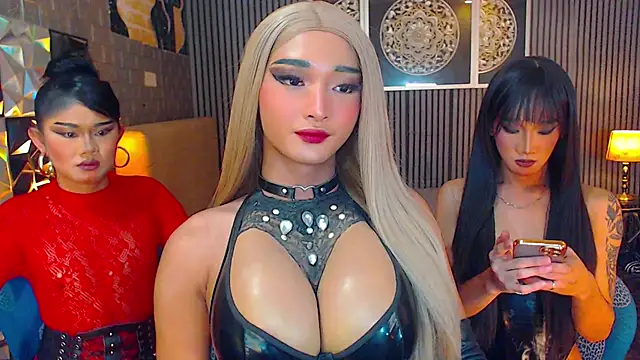 lhexiecollins' Webcam Show