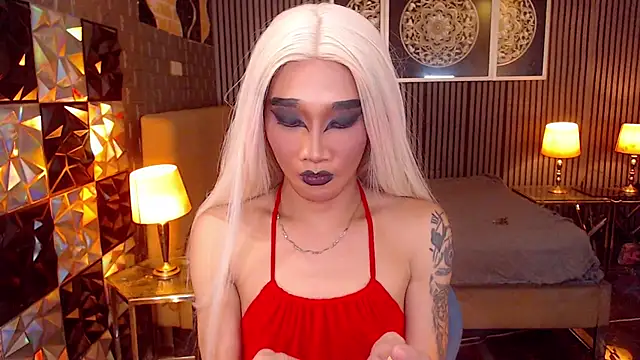 lhexiecollins Show in webcam