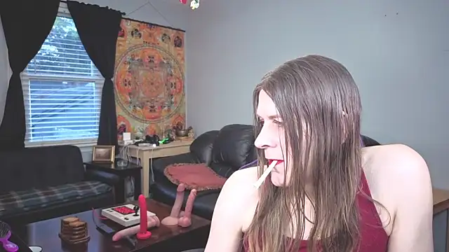 AliceSpectrum: διαδικτυακό σόου στην κάμερα