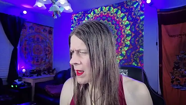AliceSpectrumn Webbikameraesitys