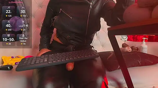 MirandaSould's Webcam Show