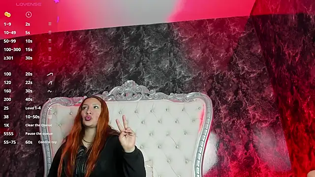 Chat +18 de MirandaSould ao vivo