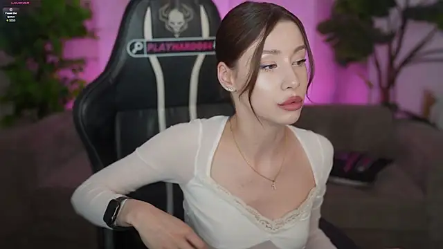 Selena_Glow – Live XXX-chat