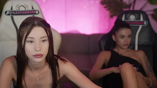Selena_Glow: απευθείας συνομιλία ΧΧΧ