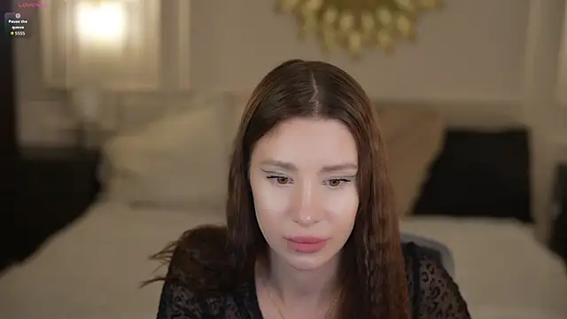 Selena_Glow Chat XXX in diretta