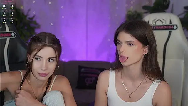 הופעת וובקאם של Selena_Glow