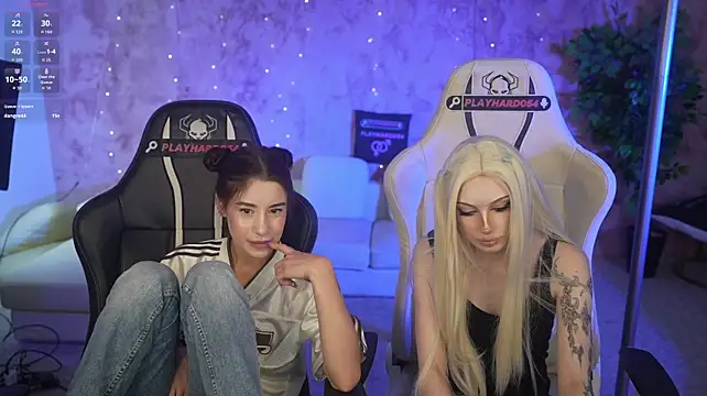 Selena_Glow's Webcam Show