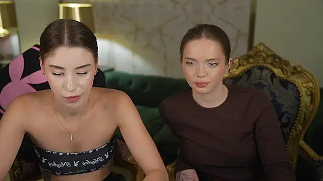 Selena_Glow – Kamerová šou