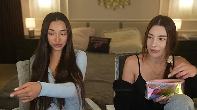 Selena_Glow's Live XXX Chat
