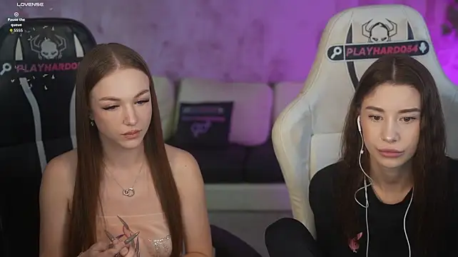 Selena_Glow's Webcam Show