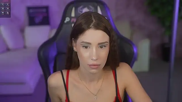 XXX chat uživo modela Selena_Glow